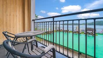 Basic Room, 1 Bedroom (Bdong 103(Ocean view,withpet)) | 1 bedroom, free WiFi