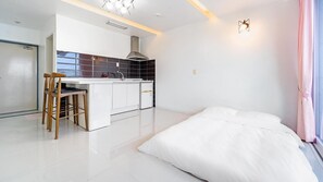 1 bedroom, free WiFi