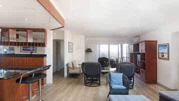 Apartment (4 Bedrooms) | Interior