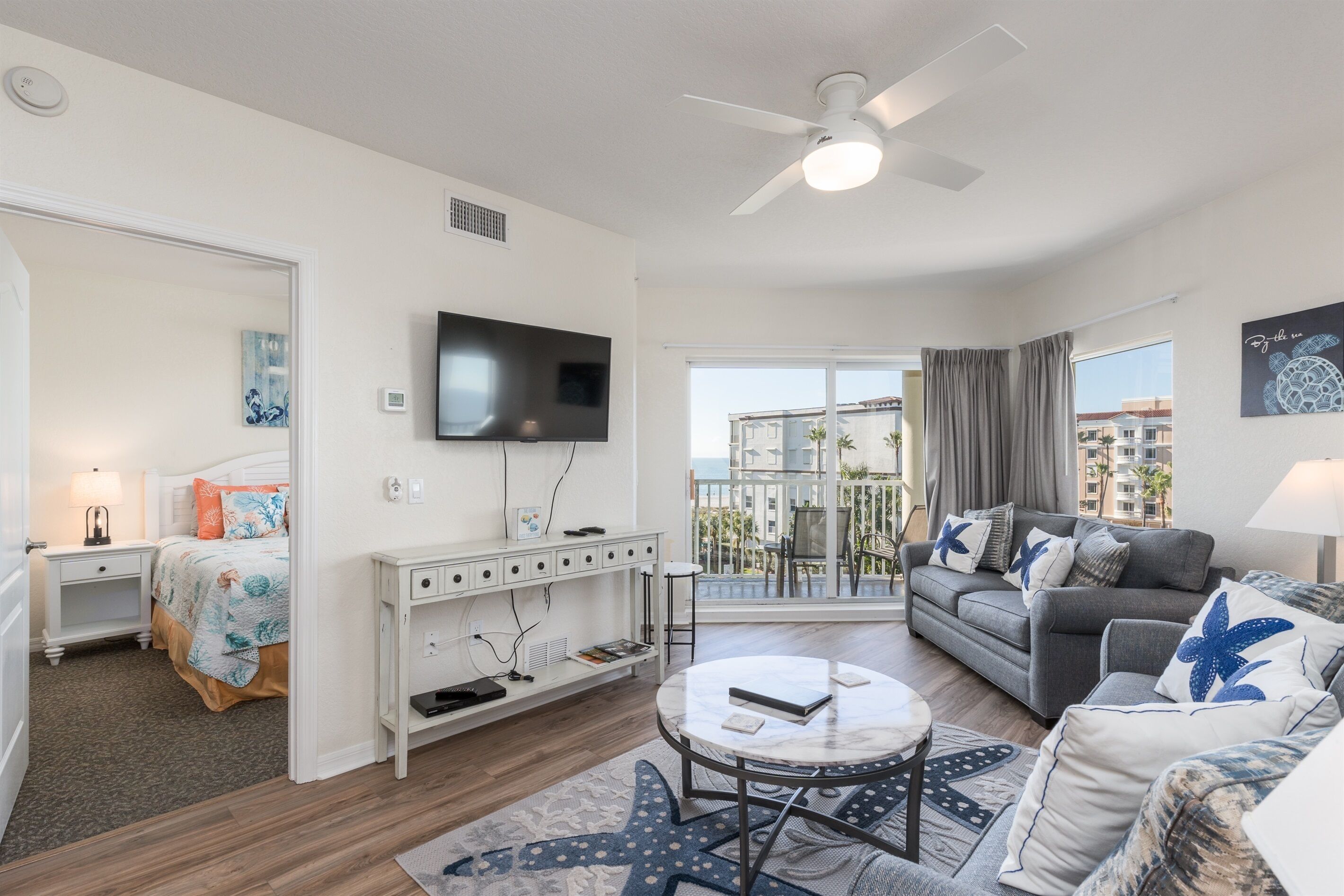 2 bedrooms, desk, iron/ironing board, travel crib