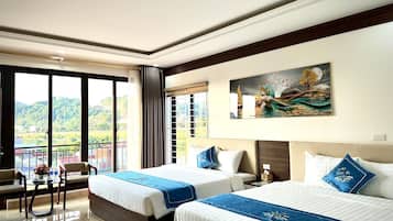 Luxury Room | 1 bedroom, premium bedding, Select Comfort beds, desk