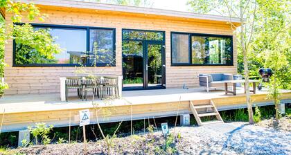 Waterlodge Reade Wikel