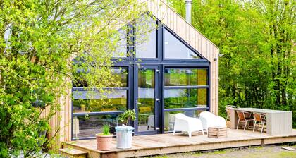 Waterlodge Tomke in Nes