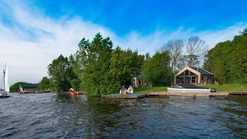 Apartment | 3 bedrooms, bed sheets