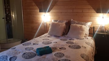 1 chambre, literie fournie