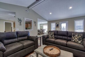 Smart TV, fireplace, video games