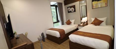 Biancheria da letto di alta qualità, minibar, una scrivania