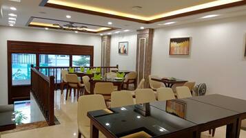 Free daily local cuisine breakfast