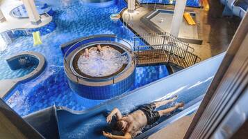 3 indoor pools, 2 outdoor pools