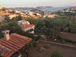 Exterior - Glamorous apartment with sea view (Saronikos)