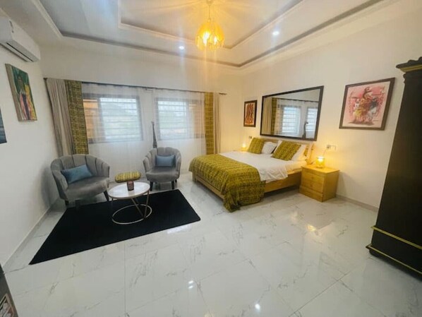 1 bedroom, desk, iron/ironing board, free WiFi - Apartment 1 room apartment near beach & center (Lomé)