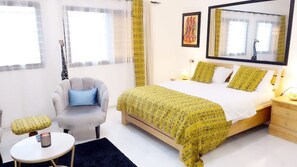 1 chambre, bureau, fer et planche à repasser, Wi-Fi gratuit