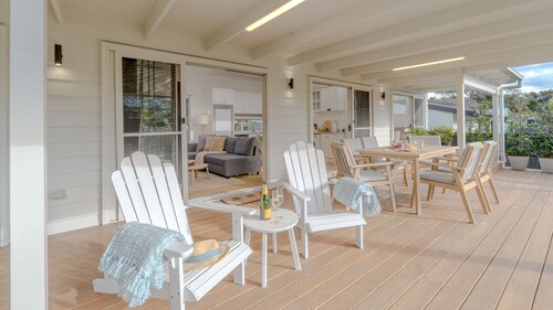 Sunshine Cottage – charming weatherboard retreat tucked away in a peaceful cul-de-sac