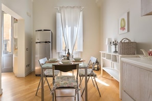 Dishwasher, highchair, cookware/dishes/utensils