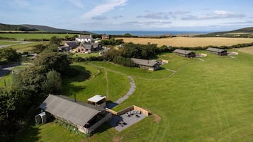 Luxury Studio | Front of property