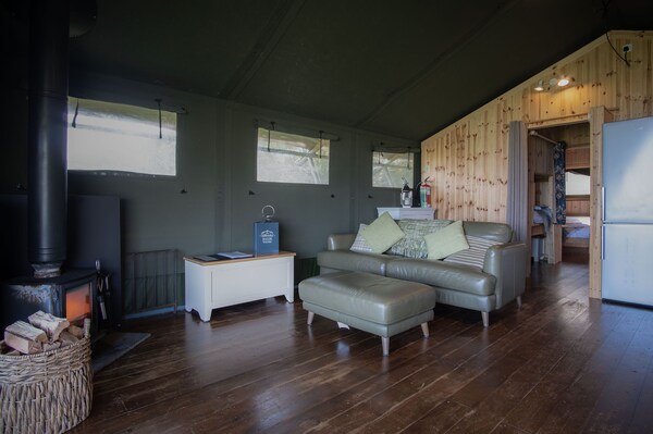 Worms Head Glamping Tent - Llangennith - Wales