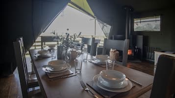 Luxury Tent | In-room dining