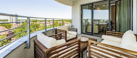 Deluxe Suite (Wyspiańskiego 38) | Terrace/patio