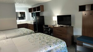 Studio, 2 Queen Beds, Non Smoking - HomeTowne Studios by Red Roof Georgetown, KY (Georgetown)