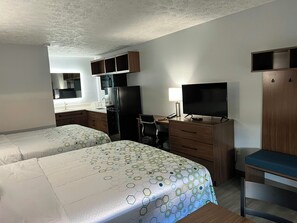 Studio, 2 Queen Beds, Non Smoking - HomeTowne Studios by Red Roof Georgetown, KY (Georgetown)