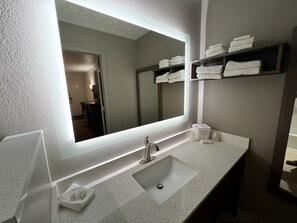 Combined shower/bathtub, free toiletries, towels, soap - Red Roof Inn Georgetown, KY (Georgetown)