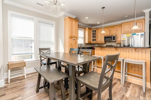 Dining - Pier Pressure - Amazing Oceanfront 6 BR Half Duplex; Hot Tub and more! Pet (Surf City)