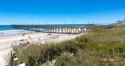 Pier Pressure - Amazing Oceanfront 6 BR Half Duplex; Hot Tub and more! Pet