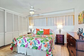 Studio Suite, 1 King Bed with Sofa bed, Kitchen, Ocean View (Kona Mansions #A303) | 1 bedroom, individually decorated, individually furnished, free WiFi