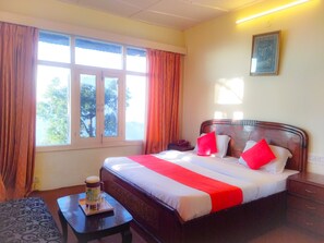 Deluxe Room - Hotel Surya Resort (Dalhousie)