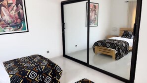 2 bedrooms, desk, iron/ironing board, free WiFi
