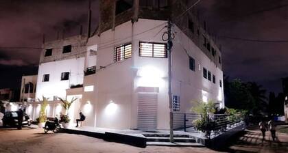 3-room apartment near the center. Air-conditioned and free WLan