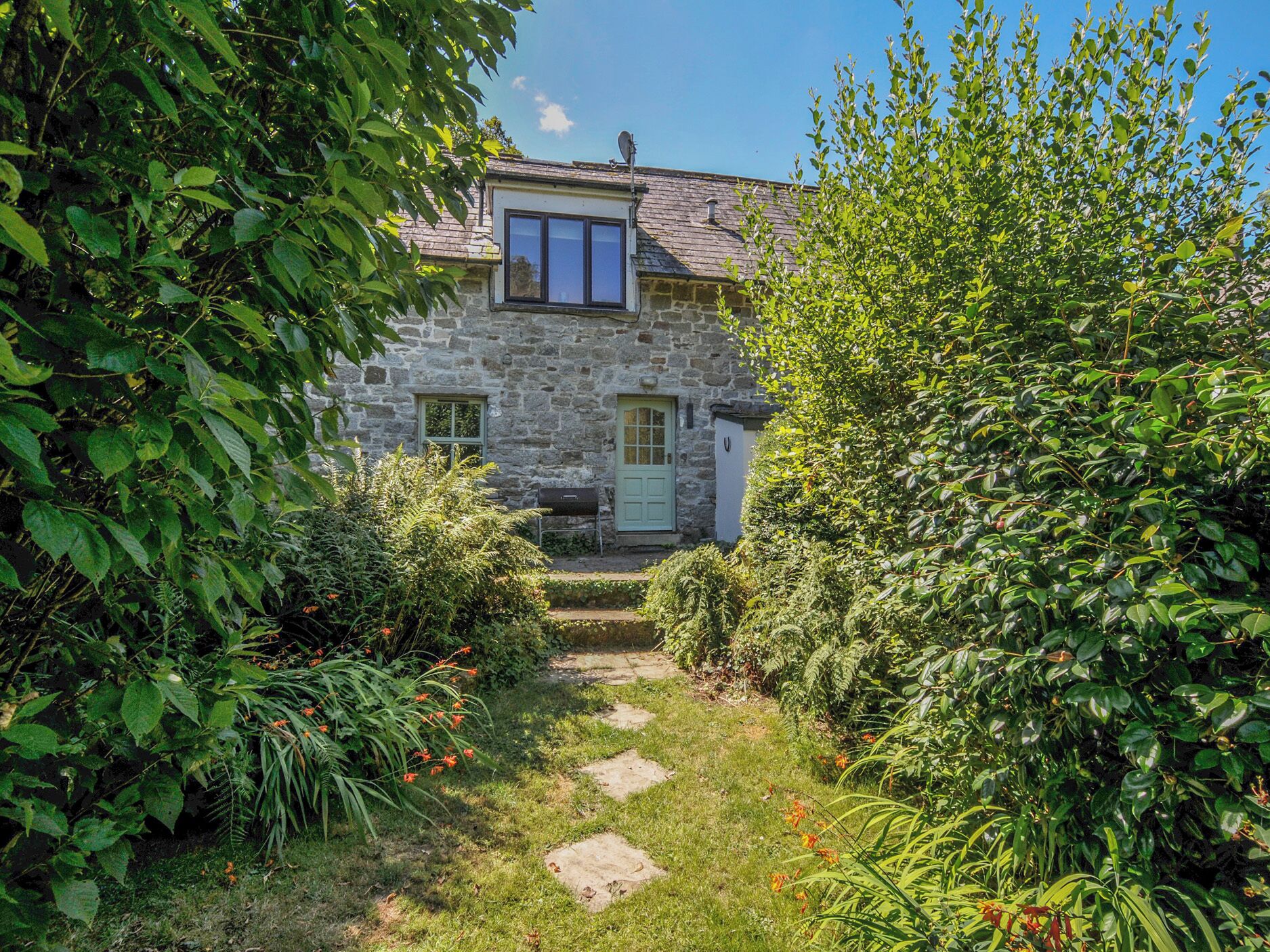 Cottage | Front of property