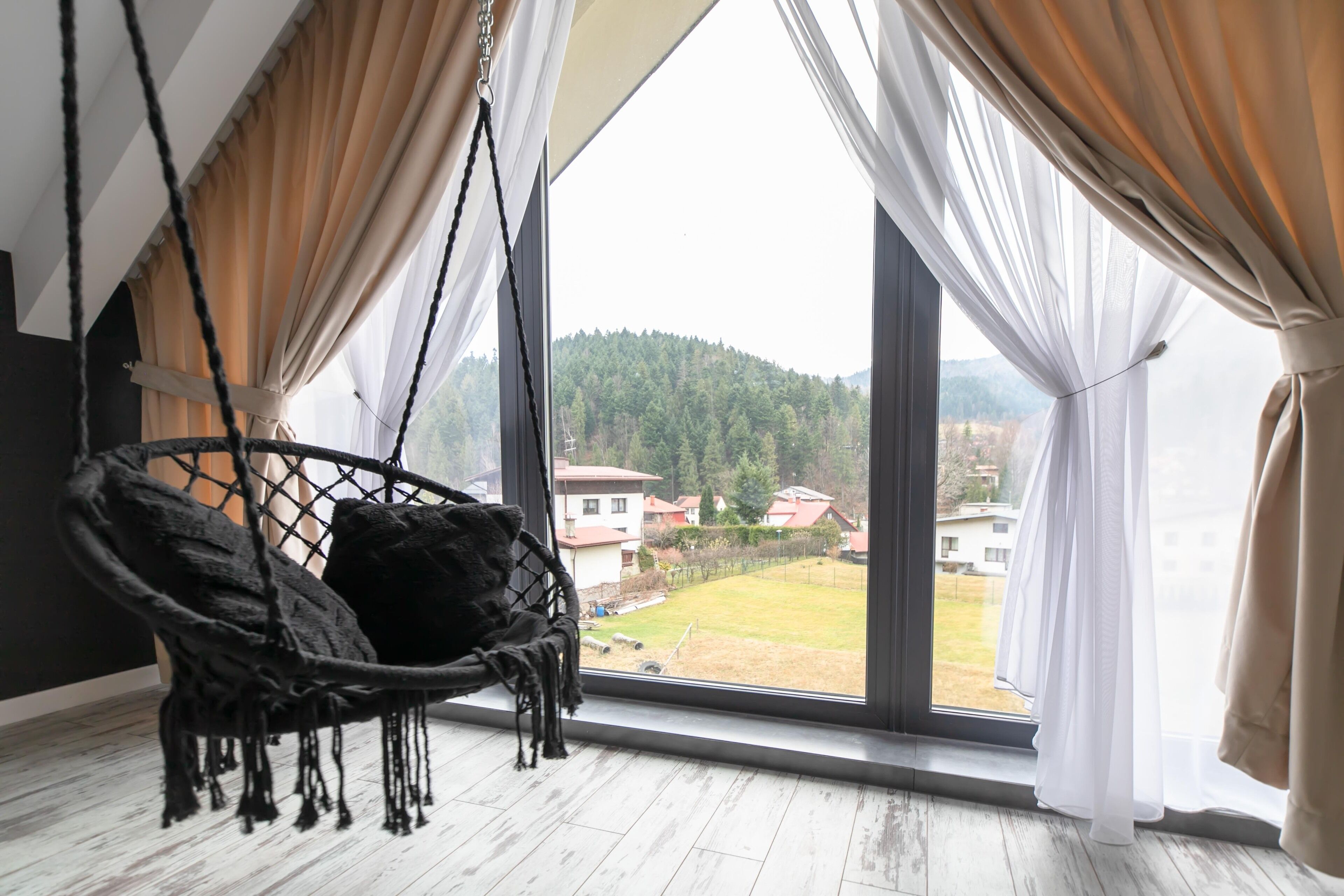 Căn hộ Deluxe | 2 phòng ngủ, bộ trải giường 