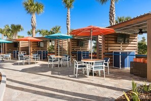 Outdoor dining - Epic 8BR Villa w/Free Arcade, Theater, Pool & Spa! (Davenport)