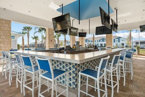 Bar (on property) - Spacious 5BR Villa w/ Pool, Games, Near Disney! (Davenport)