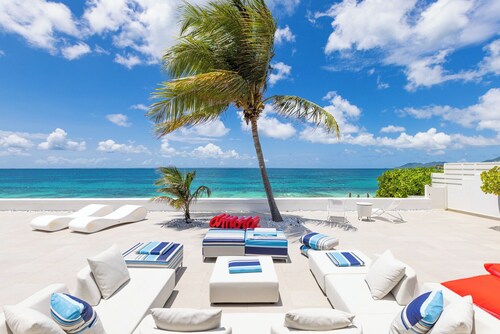 La Perla Palais - Luxury Villa on Private Beach