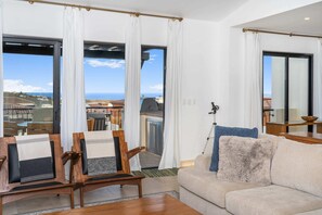 TV, stereo, offices - 3BD Copala Luxury Villa Oceanview, Private Pool (Cabo San Lucas)