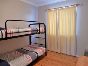 2 bedrooms, iron/ironing board