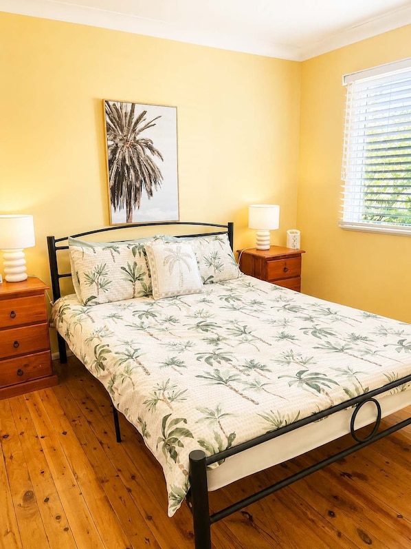 2 bedrooms, iron/ironing board