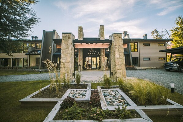 Bagian depan properti