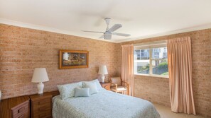 3 bedrooms
