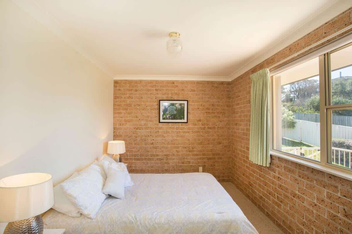 3 bedrooms, iron/ironing board