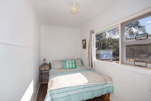 2 bedrooms, iron/ironing board