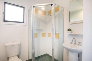 Bathtub - Beach Retreat at Mollymook (Mollymook)