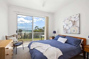 5 makuuhuonetta, silitysrauta/-lauta, Wi-Fi