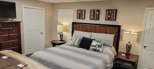 Apartment at the base of the Blue Ridge Mountains