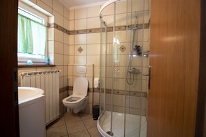 Bathroom - Guest house Kočanija (Ilirska Bistrica)