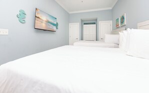 2 chambres, fer et planche à repasser, Wi-Fi gratuit, draps fournis