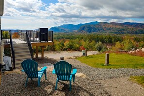 Terrace/patio - NEW OWNER - newly built mountain view home w/ deck, gas fireplace, firepit & AC (Bartlett)
