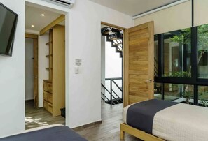 4 bedrooms, WiFi, bed sheets